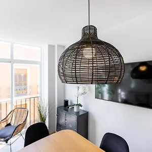 https://precioso-apartamento-en-el-centro-con-aparcamiento.es-andalucia.com