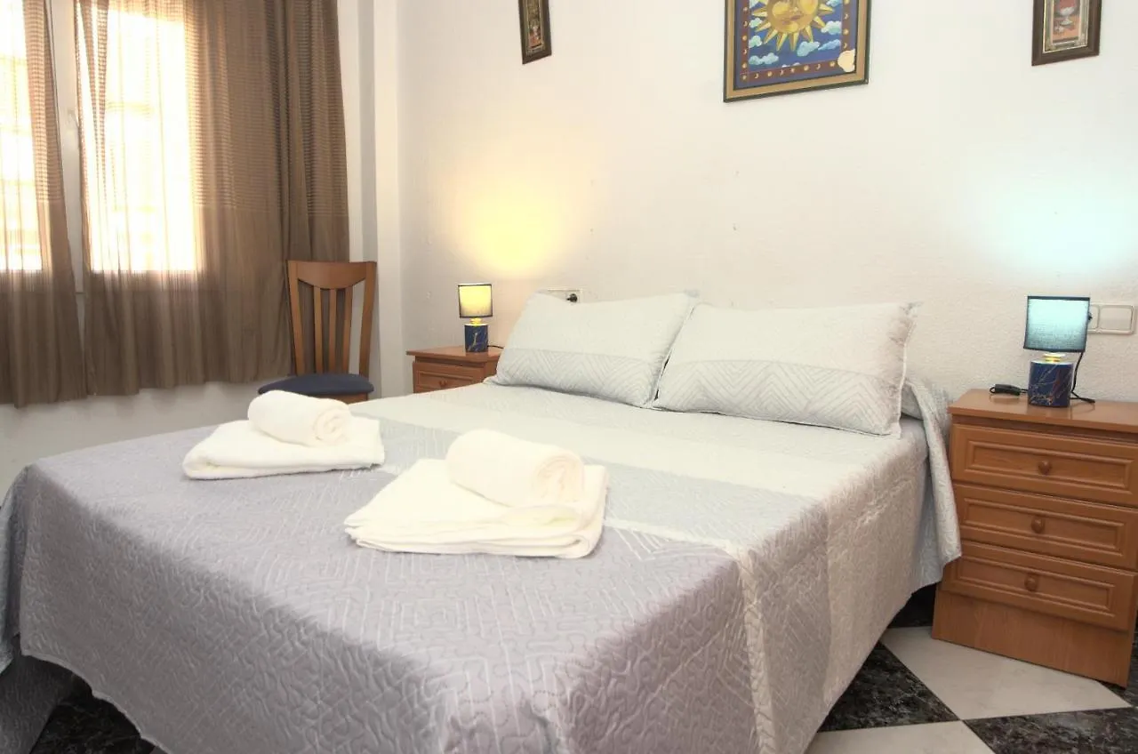 Homestay Habitacion En El Corazon Del Centro De Malaga Spain