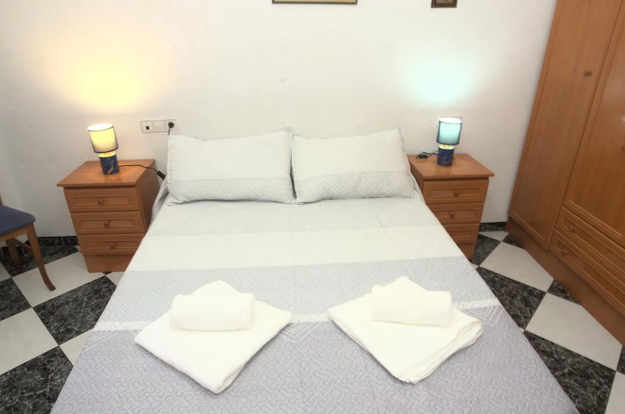 Homestay Habitacion En El Corazon Del Centro De Malaga